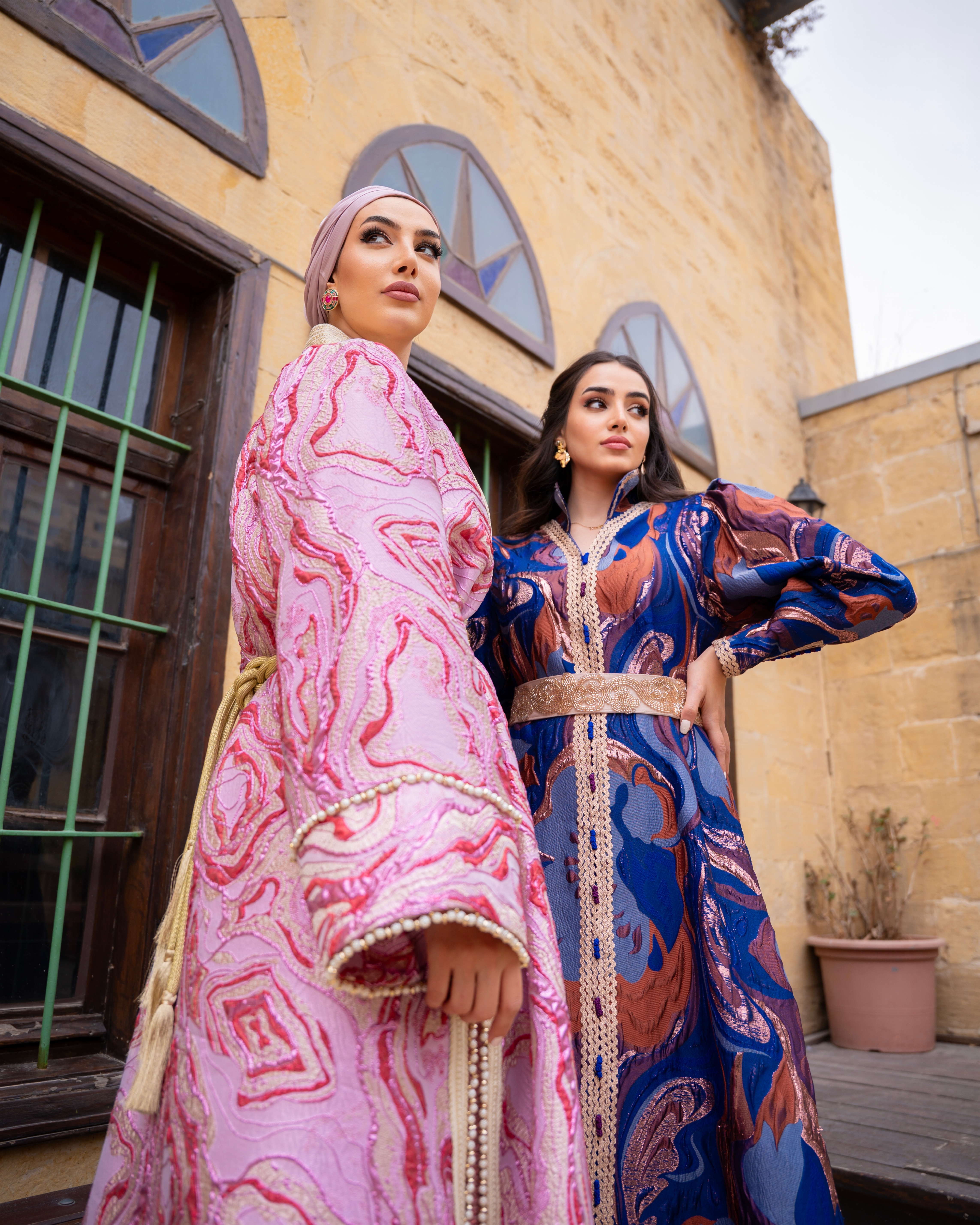 Luxurious broker kaftan