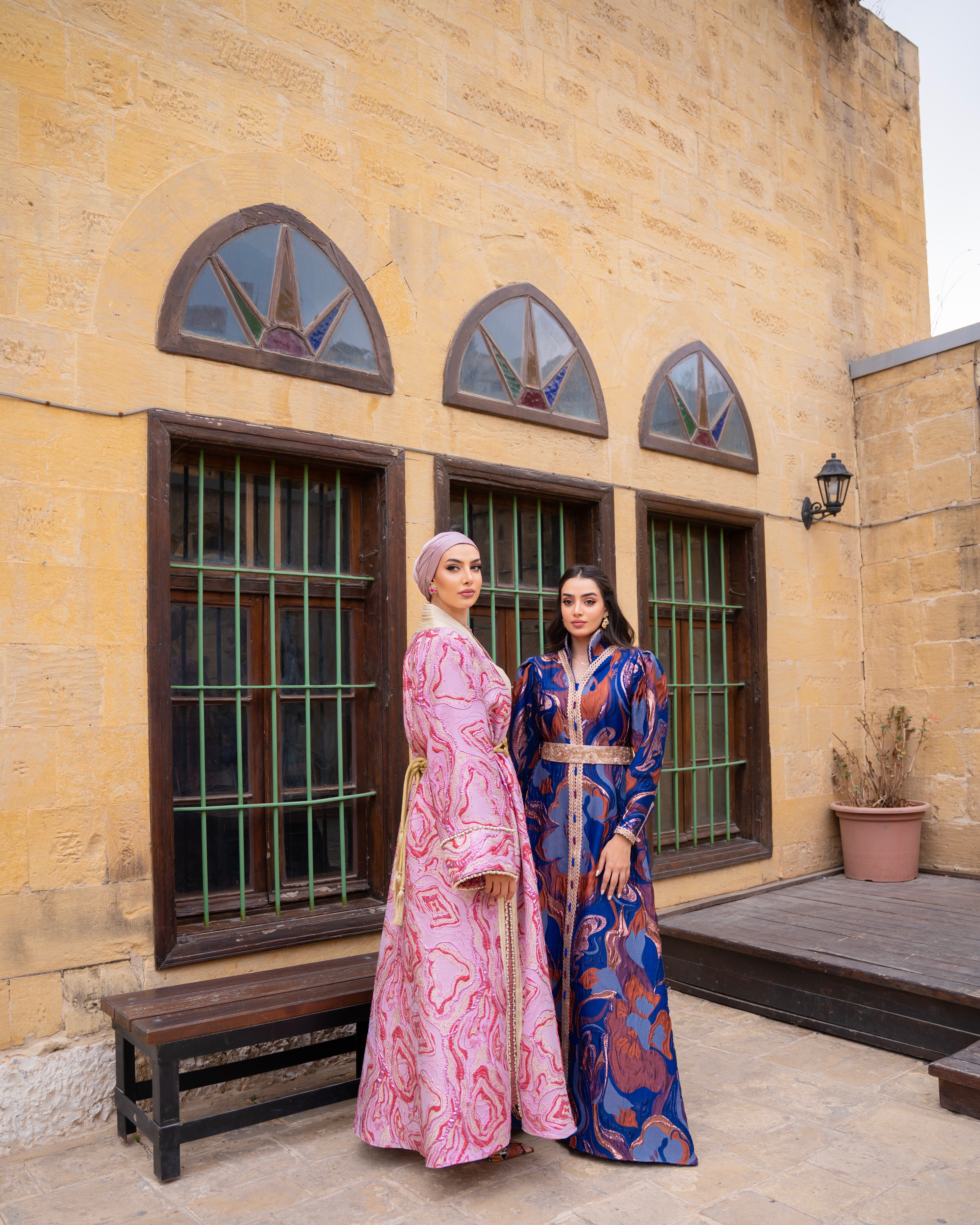 Luxurious broker kaftan